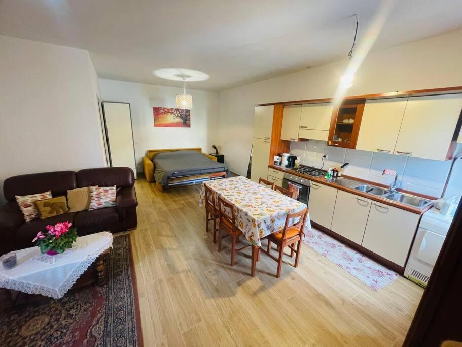 Giorgio'S Apartment Pisa Fiocina المظهر الخارجي الصورة