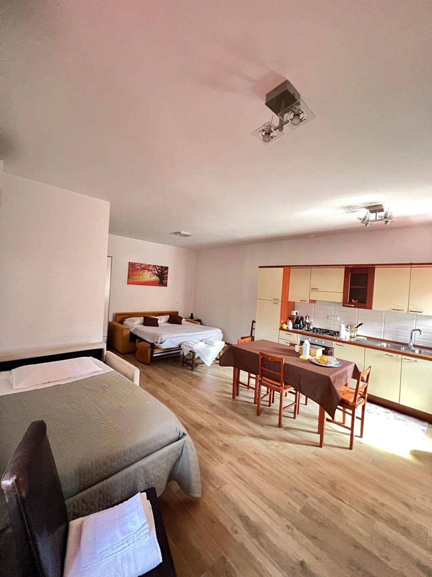 Giorgio'S Apartment Pisa Fiocina المظهر الخارجي الصورة